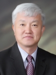한상도 건국대 교수(사학과)가 독립기념관이 광복절을 맞아 한국독립운동사 연구 활성화를 위해 시상하는 제10회 독립기념관 학술상 수상자로 선정됐다.