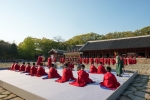 한국문화재단이 종묘 정전에서 국내 최초 종묘제례악 야간 공연을 진행한다.