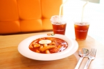 2000년 동성로에 오픈한  대구토종 브랜드 너머 떡볶이
