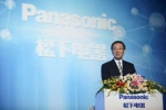 쓰가 파나소닉 사장이 중국 진출 35주년 기념식에서 연설을 하고 있다.