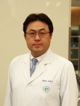 고관절학회 학술상을 수상한 건국대 오광준 교수