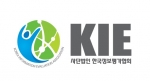 한국정보평가협회는 새로운 CI 및 2015 CS관리사 시험일정을 공개했다.
