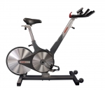 카이저(KEISER)의 대표 제품 M3 인도어 사이클(M3 Indoor Cycle)은 비접촉식 자기장 부하 컨트롤 시스템과 내장된 컴퓨터가 보여주는 실시간 운동값을 기반으로 정확하