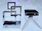 ZTE의 스마트 프로젝터가 모바일 월드 콩그레스 2015에서 '최우수 모바일 기반 컨슈머 전자기기’상을 수상했다.