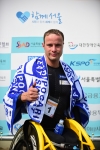 제23회 서울국제휠체어마라톤대회에서 우승한 스위스의 마르셀 훅