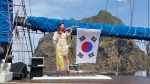 평화의 섬 독도에서 홀로아리랑을 연주하는 팝바이올리니스트 박은주