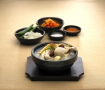 담백한 여름철 대표 보양식, 본래 삼계탕