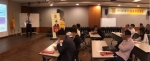 5월 30일 서울 성수동 원앤원 본사에서 열린 성공창업 주말종합특강에서 참가자들이 강의를 듣고 있다