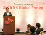 사진은 박정호 SK C&C 사장이 지난 5일(현지 시각) 미국 실리콘 밸리에서 열린 ‘2015 SK 글로벌 포럼’ 기조 연설을 통해 SK그룹의 ICT 성장 전략과 방향을 설명하고 