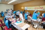 국민체육진흥공단 임직원과 가족 50여 명이 사랑의 쿠키 배달부 캠페인에 참여했다.