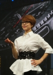 삼성전자 무선사업부 이영희 부사장이 31일(현지시간) 독일 베를린 템포드롬에서 최신 스마트워치 기어 S3를 소개하고 있다