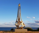 김승환 조각가의 작품 둥지로부터가 시드니 제20회 해변조각전(Sculpture by the Sea)에 초청됐다. 사진은 작품 둥지로부터