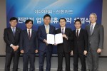 신한카드가 최근 2000호점을 오픈한 이디야와 전략적 사업 제휴를 체결했다