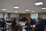 한국가족상담연구소 김선영 대표가 8일 서울우유 직원을 대상으로 엄마는 소통전문가라는 주제로 부모교육을 실시하였다