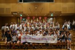 2017 시흥꿈나무 세계 속으로! 해외답사단이 도쿠시마 아와오도리 공연 및 체험 후 단체 사진을 촬영하고 있다