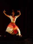 플래닛스리랑카투어가 스리랑카의 불교문화 유적지 순례 상품을 출시한다. 사진은 캔디안 댄스 공연