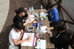 제2회 백일장 사생대회 참가자 학생들이 국립평창청소년수련원에서 글과 그림을 그리고 있다.