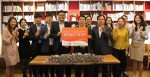 캐시비와 한국이주배경청소년지원재단이 업무협약을 체결하고 교통카드 지원에 나섰다