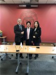 왼쪽부터 위스콘신 매디슨대 구이도 포데스타(Guido Podesta) 부총장, 건국대 민상기 총장, 건국대 김민경 국제처장