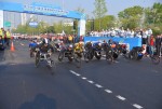 제26회 서울국제휠체어마라톤대회 풀코스에 도전하는 선수들이 힘차게 출발하고 있다