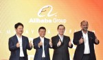 Left to Right: Ambassador Bai Tian, China Ambassador to Malaysia, Jack Ma, Executive Chairman and Fo