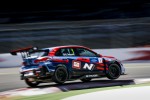 2019 WTCR 대회 개막전 경기에서 현대자동차의 고성능 경주차 i30 N TCR이 주행하고 있다