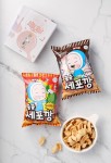 GS리테일이 인기 웹툰 유미의 세포들의 상상 속 과자 세포깡을 실제 구현해 출시했다