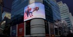 미니소와 마블이 세계 6개 대도시 주요 랜드마크에서 홍보 동영상을 동시 상영했다