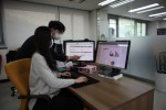 김포대 직원이 MS Office 365의 쉐어포인트로 부서별 운영계획서를 작성 중이다