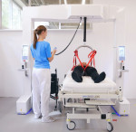 PTR 로봇은 뉴질랜드 대학 병원 및 간호 그룹 Attendo가 운영하는 Vonsildhave Nursing Home과 긴밀히 협력하여 개발 및 테스트되었다. Attendo의 전무