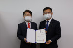 한국법무보호복지공단이 육동한 공단 이사를 재위촉하고 위촉장 전수식을 개최했다