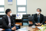 한국농수산대학이 양봉 전문 업체 온팜과 양봉 전문 인력 양성 등을 위한 업무 협약을 체결했다