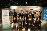 한국사회투자, 제주국제자유도시개발센터, 엔피프틴파트너스가 함께한 ‘JDC 제주 농식품분야 사업확대 특화 액셀러레이팅 AgriFuture(애그리퓨처) 데모데이’에서 참가자들이 기념 