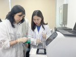 충청권역R-WeSET사업단에서 이공계 여대생을 대상으로 Real-Time PCR 활용 교육을 진행하고 있다