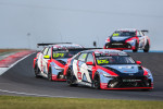 2025 TCR 월드투어 5라운드 호주 대회에서 현대자동차 ‘더 뉴 엘란트라 N TCR(국내명: 더 뉴 아반떼 N TCR)’이 주행하는 모습