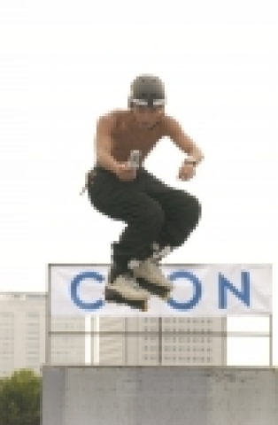  LG전자 CYON과 국내 Action Sports계의 선두인 KASA(Korean Aggressive Skaters Association) 공동으로 LG Action Sports