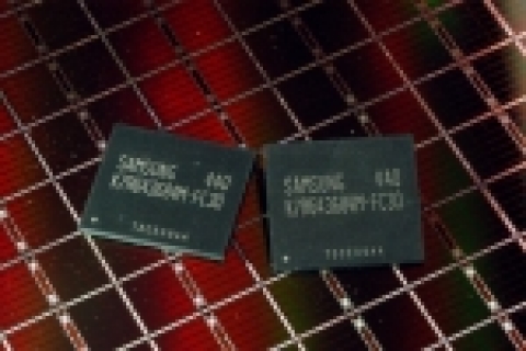 삼성전자가 네트워크시스템用 업계최대용량의 72Mb QDRⅡ S램을 개발했다.