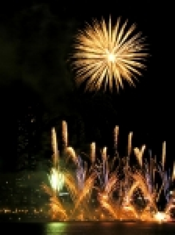 한화,‘희망을 밝히는 불꽃, 2004 서울 세계 불꽃 축제’ 개최