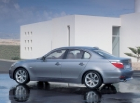 BMW, 새로운 편의사양이 추가된 2005년식 모델 출시