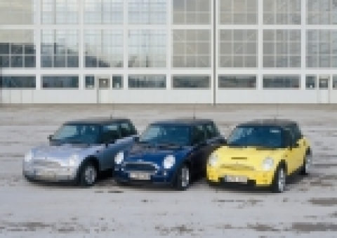 MINI Family(왼쪽부터 MINI Cooper, MINI One, MINI Cooper S)
