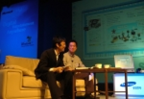 미디어센터 PC 기능 데모시연 장면 (데모시연 장면 (조PD & 한국MS 홍상진 과장 - '가수 조PD의 디지털 엔터테인먼트 세상!' )