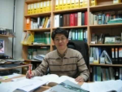 최정기 교수