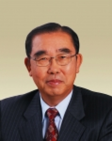 손해보험협회 안공혁 회장, 불우아동 수용 복지관에 위문품 전달