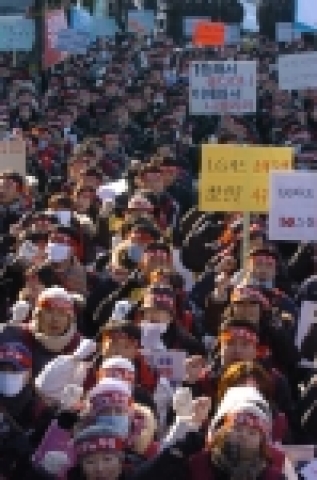 [사진] LG카드, LG그룹 출자촉구 여의도 집회