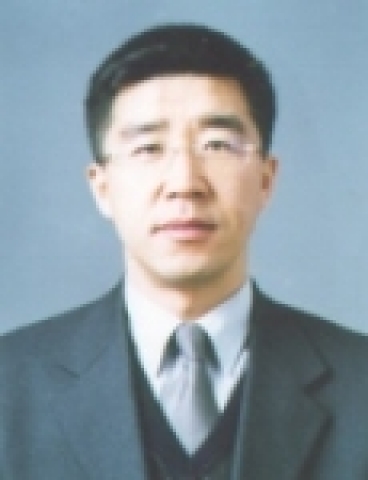 사회봉사센터 소장 윤석봉 