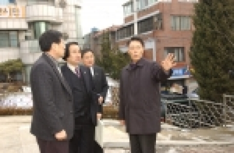 2004년도 주민의견 수렴장면