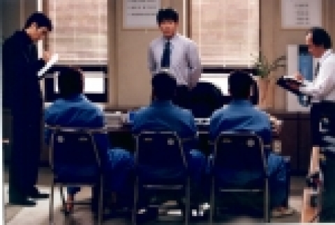 ‘공공의 적2’ 단체 관람 및 프로덕션 문의 쇄도
