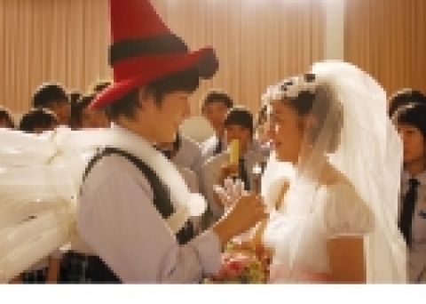 ‘제니,주노’ 홈페이지 폭주사태로 광고중단
