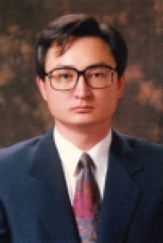 충남대 이은철 직원 ‘지방대생을 위한 진로, 취업 전략서’ 펴내