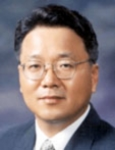 박 흥 수 KT 마케팅연구소장  